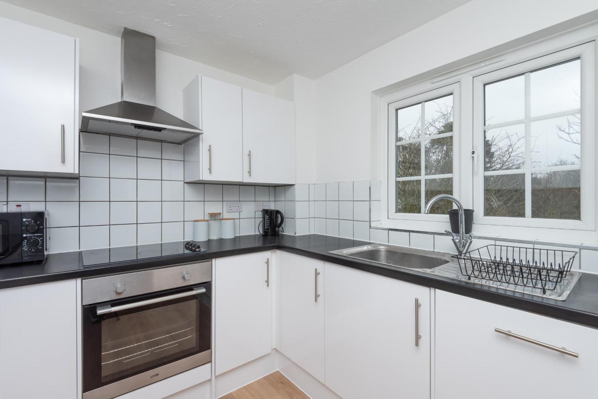 Beautiful 2-bed Near Wimbledon Tennis