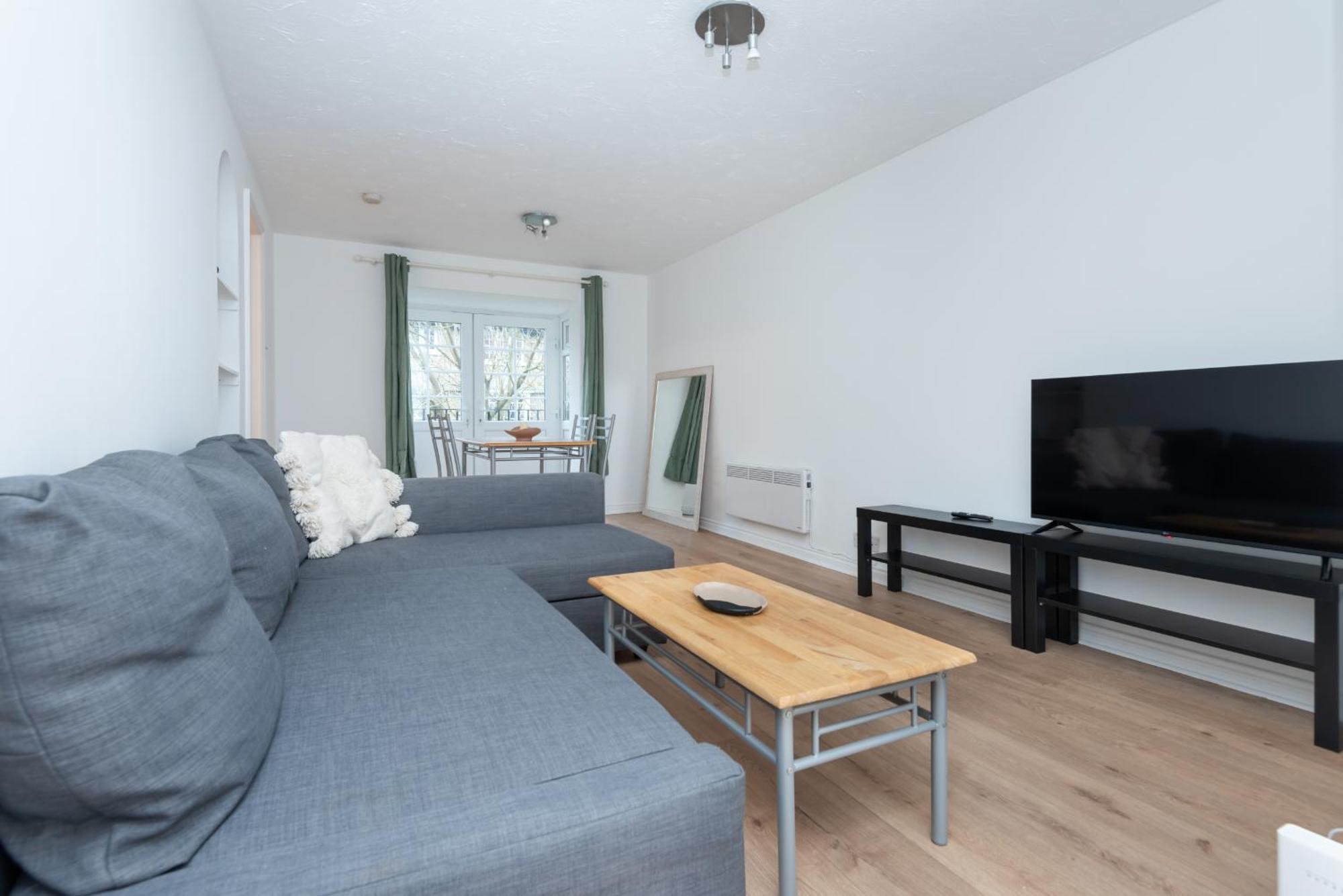 Beautiful 2-bed Near Wimbledon Tennis *